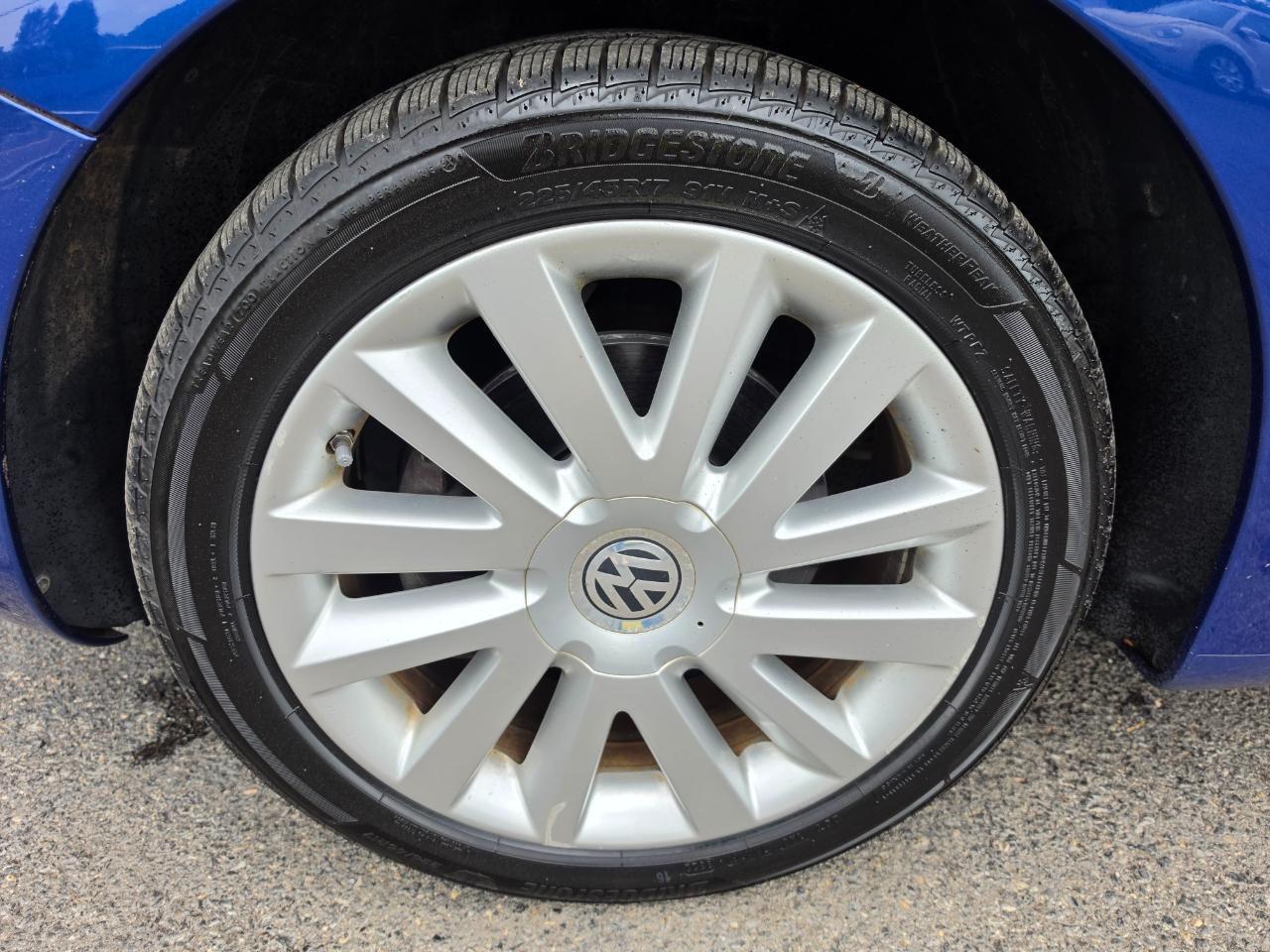 Volkswagen New Beetle S Convertible 2008
