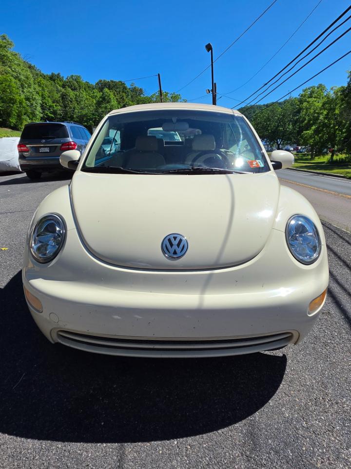 Volkswagen New Beetle GL 2.0L Convertible 2005