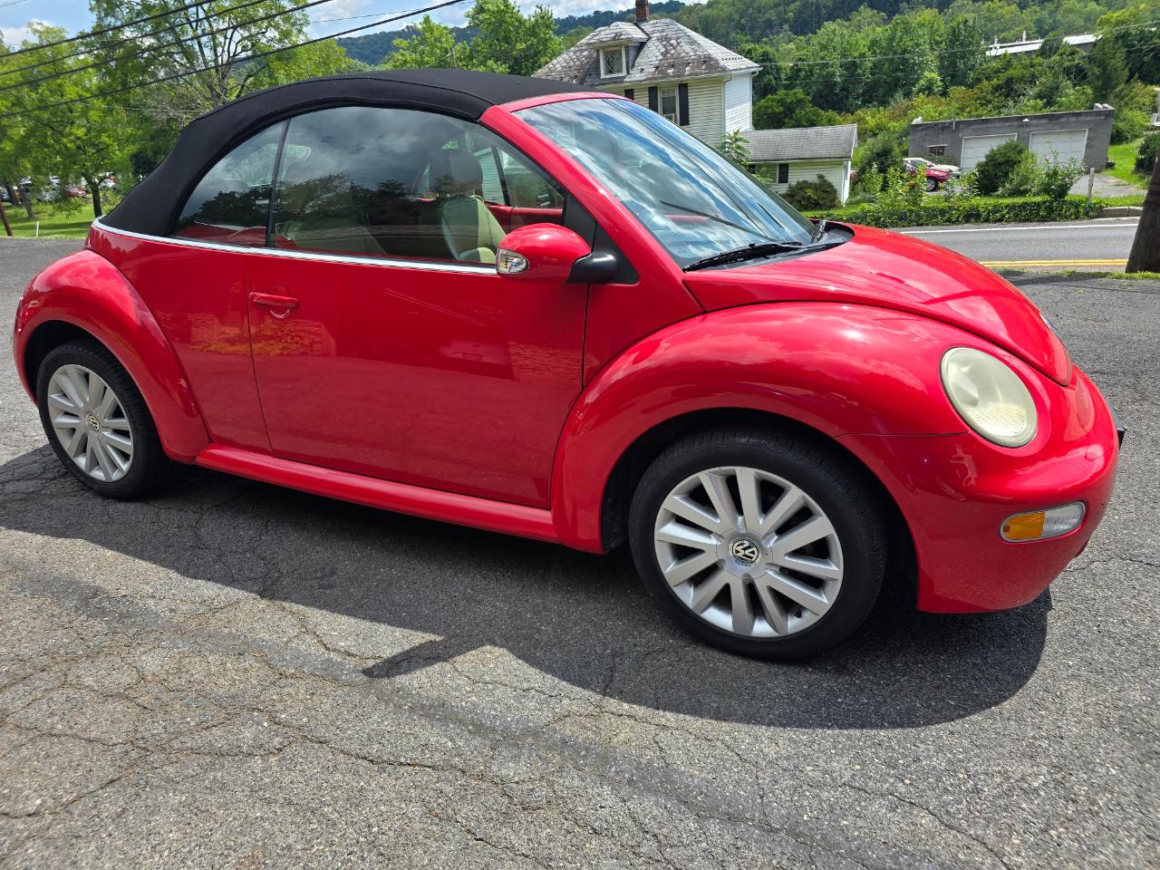 Volkswagen New Beetle GLS 1.8L Convertible 2004