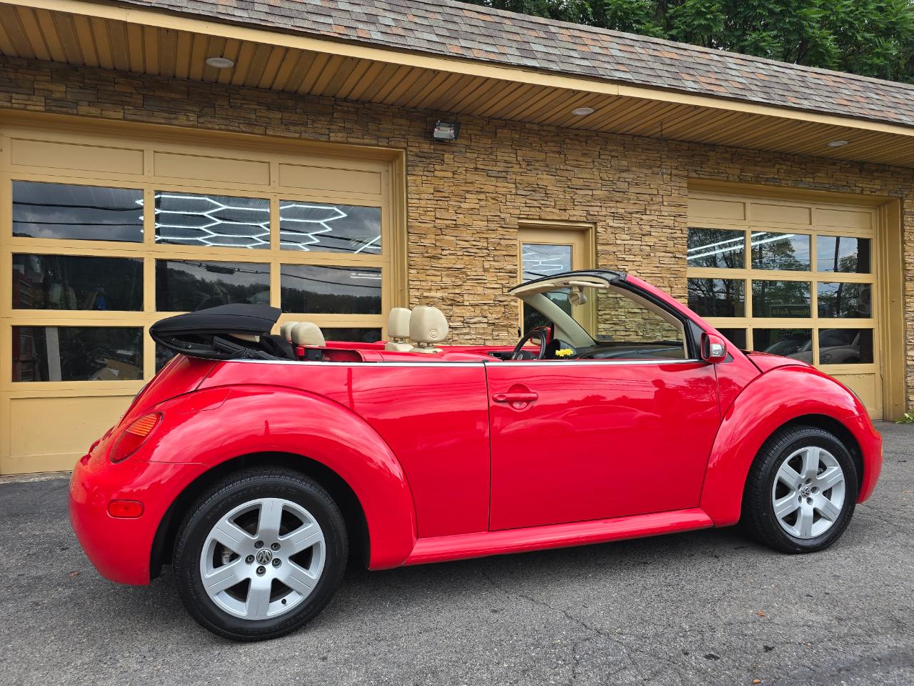 Volkswagen New Beetle GLS 1.8L Convertible 2004