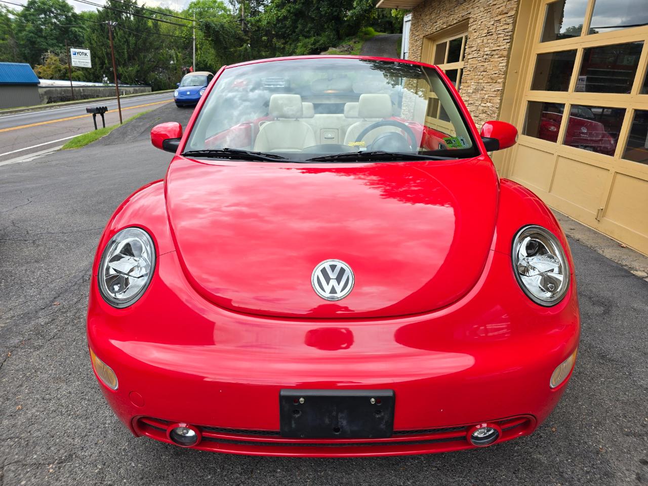 Volkswagen New Beetle GLS 1.8L Convertible 2004