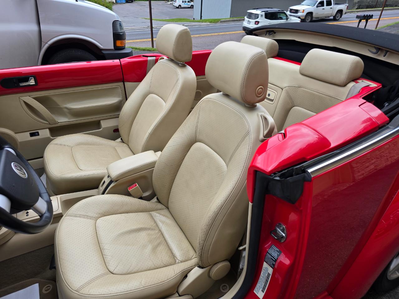 Volkswagen New Beetle GLS 1.8L Convertible 2004
