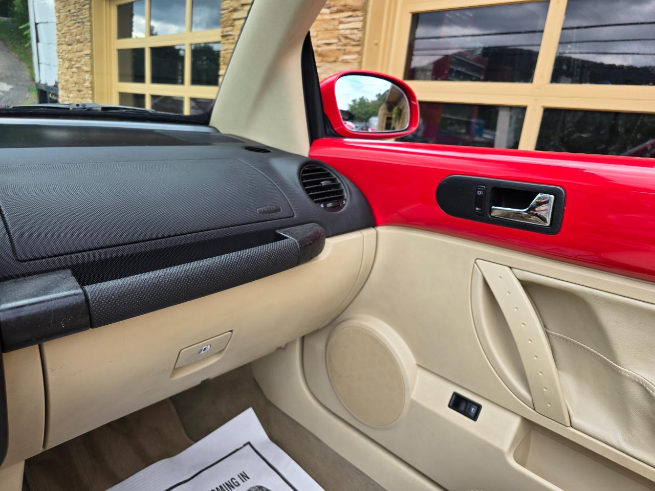 Volkswagen New Beetle GLS 1.8L Convertible 2004