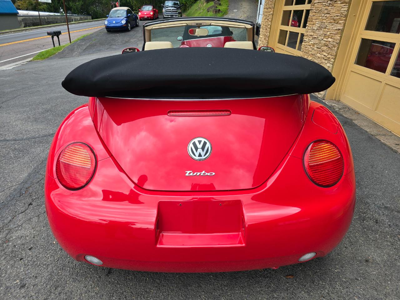 Volkswagen New Beetle GLS 1.8L Convertible 2004