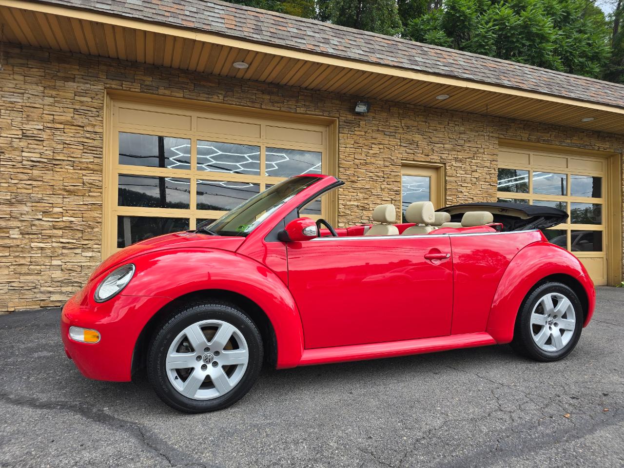 Volkswagen New Beetle GLS 1.8L Convertible 2004
