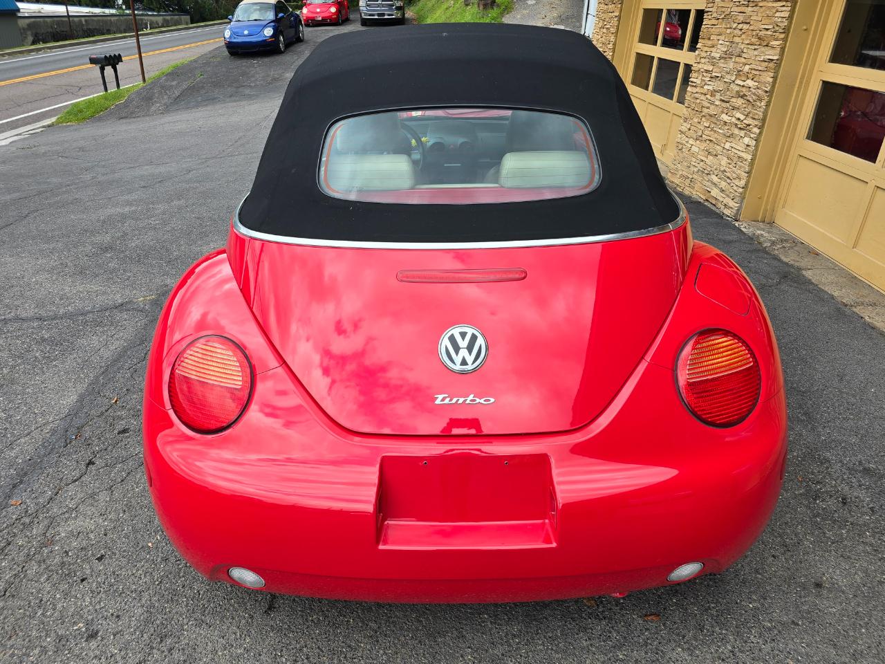 Volkswagen New Beetle GLS 1.8L Convertible 2004