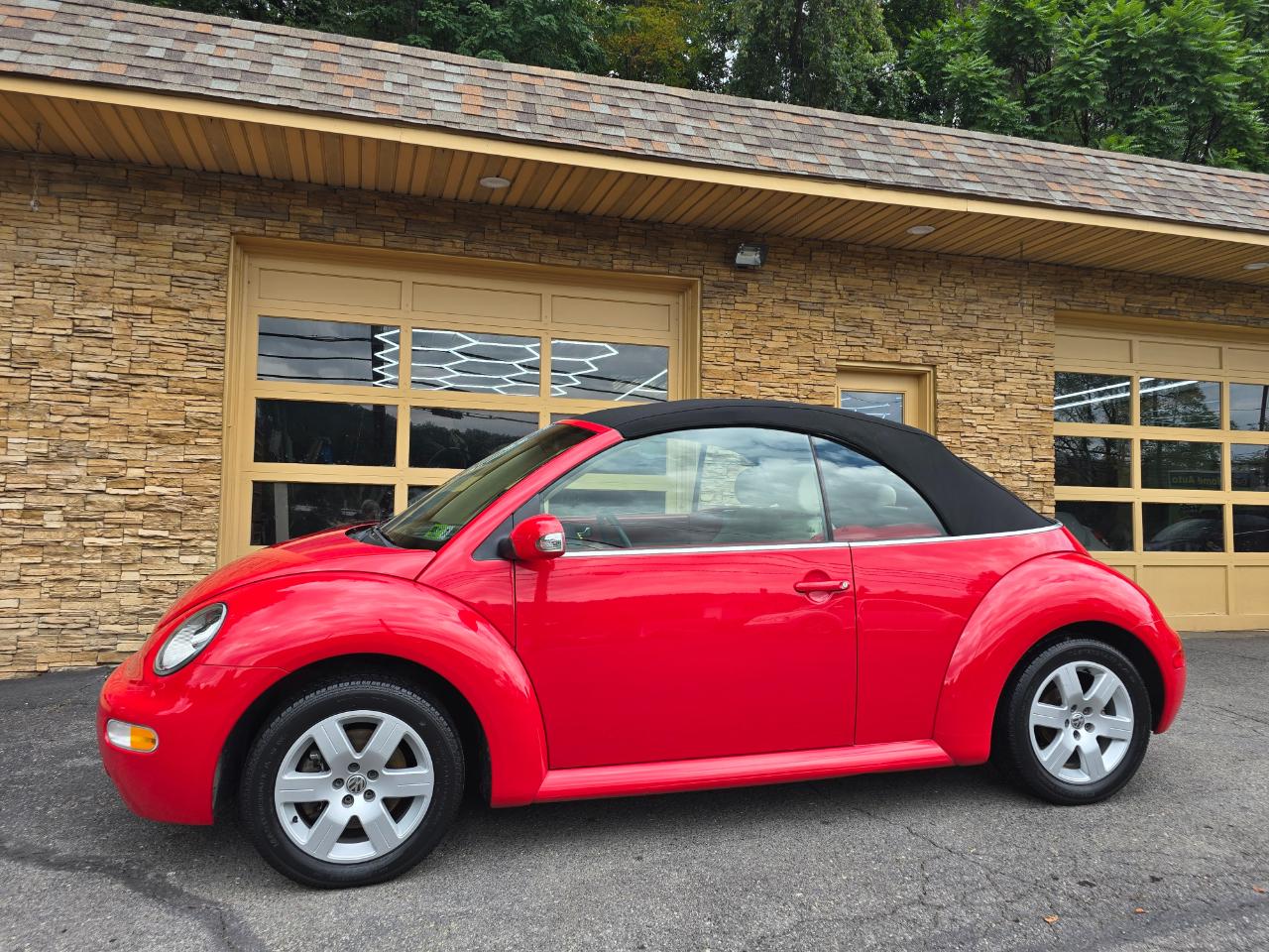Volkswagen New Beetle GLS 1.8L Convertible 2004