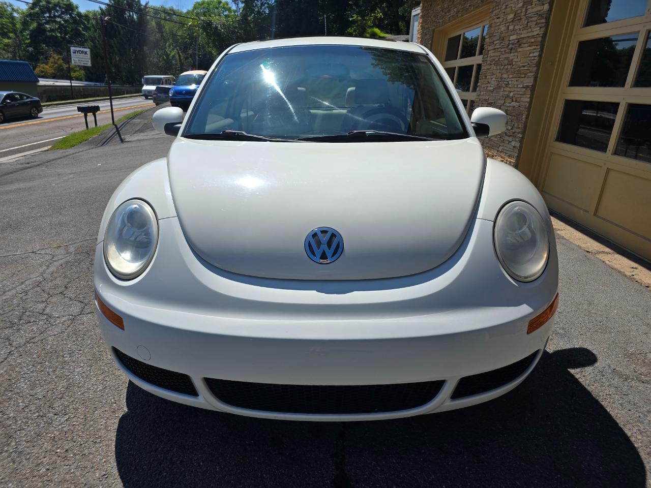 Volkswagen New Beetle  2008