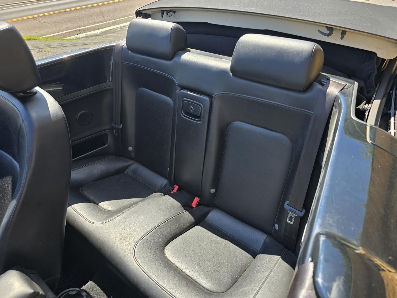 Volkswagen New Beetle 2.5L Convertible 2007