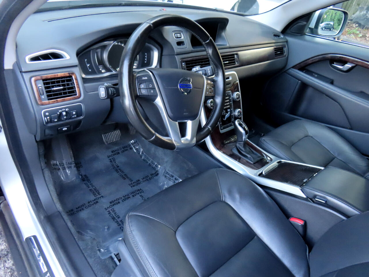 Volvo XC70 AWD 4dr Wgn T5 Premier 2016