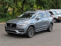2018 Volvo XC90  2018 Volvo XC90