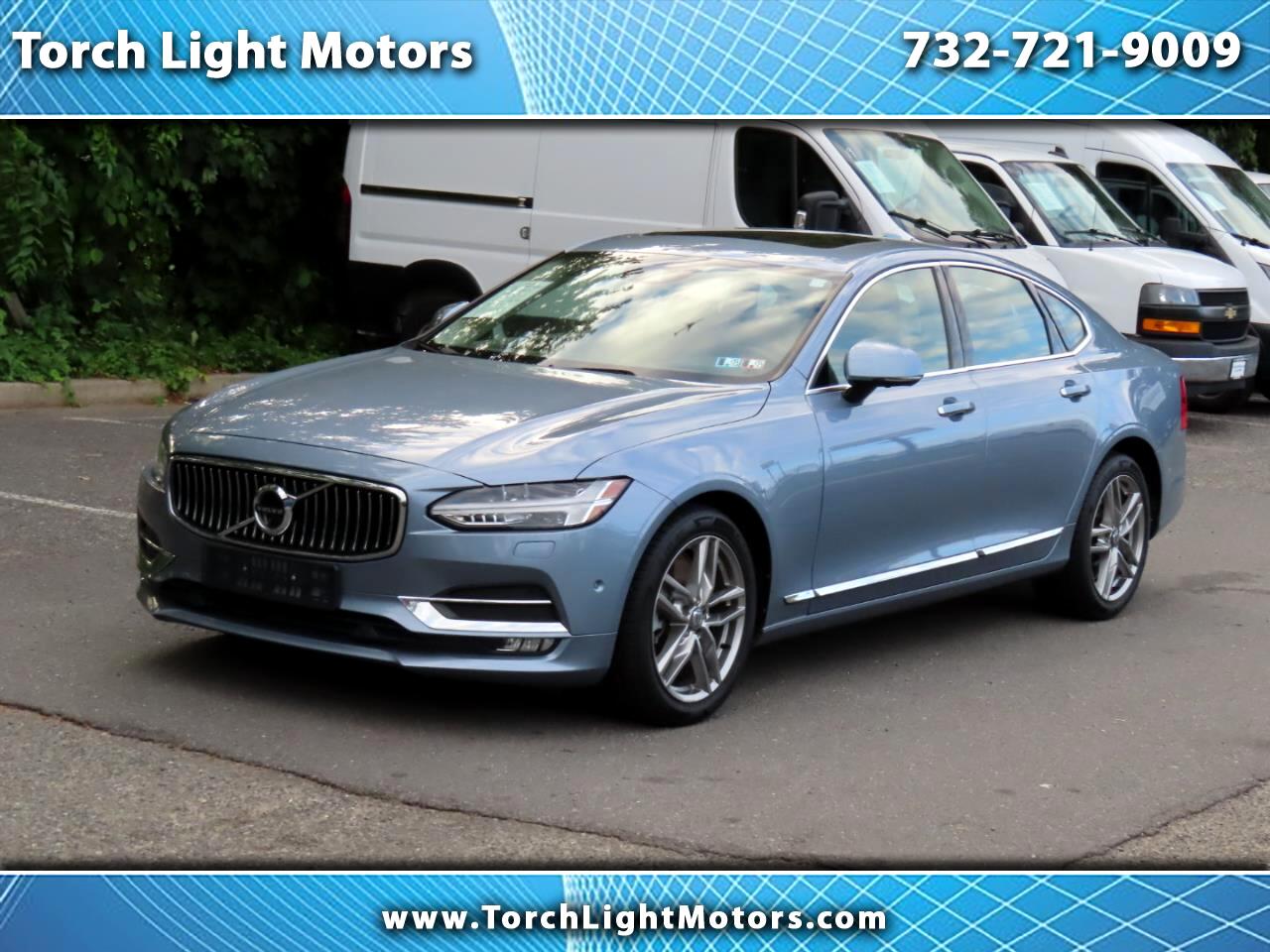 2017 Volvo S90