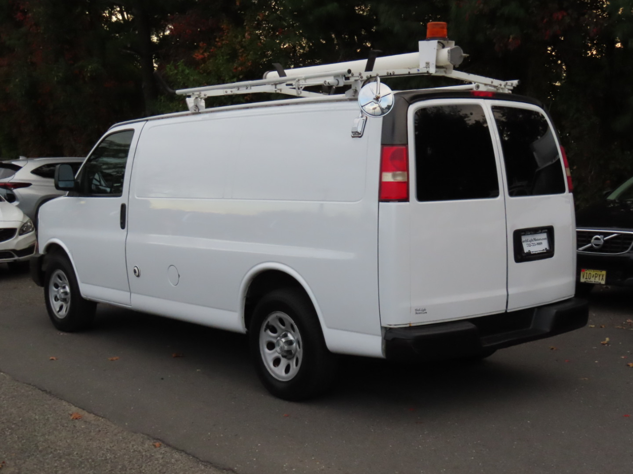 2014 Chevrolet Express 1500 Cargo photo 4