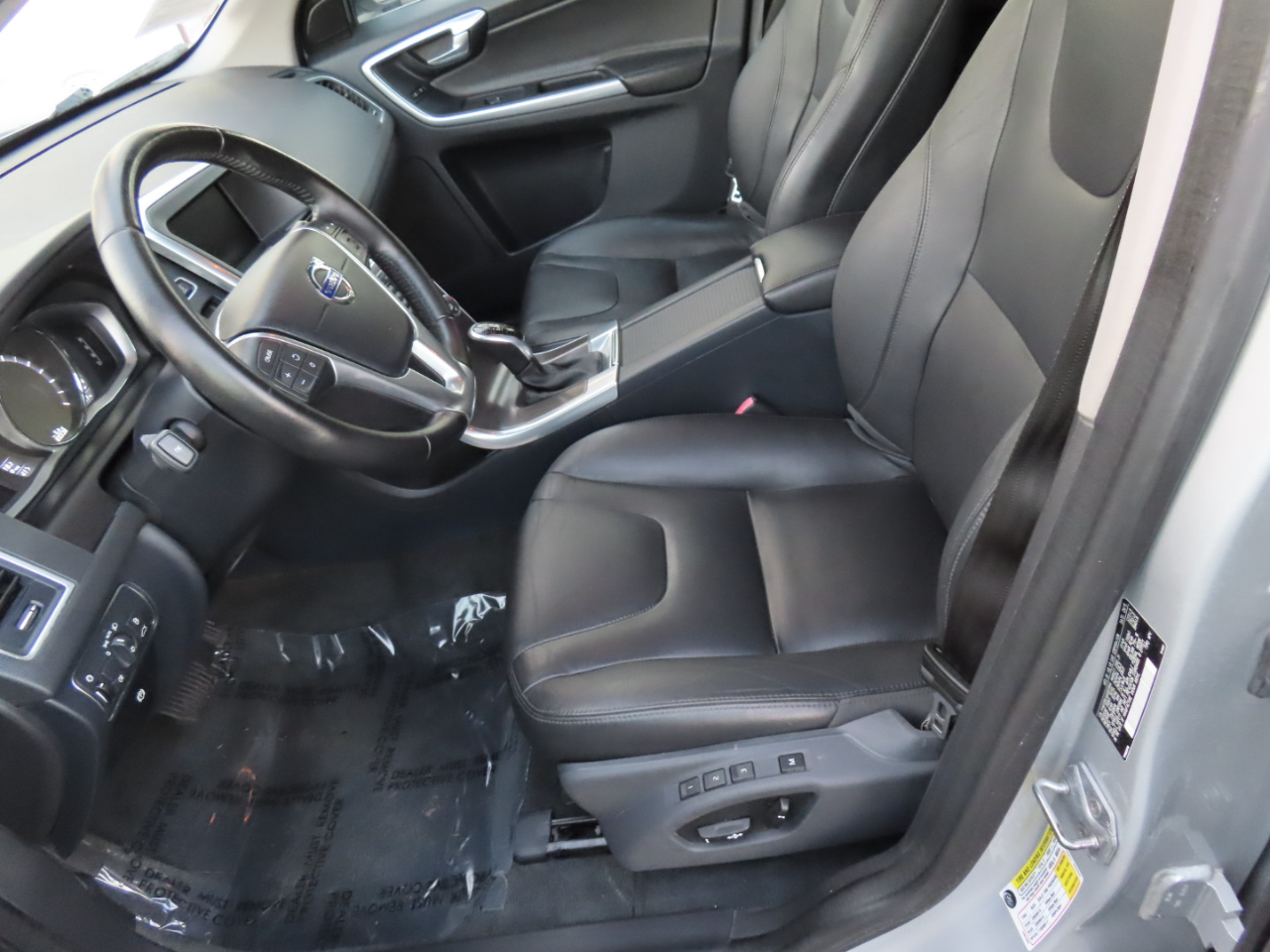 Volvo XC60 AWD 4dr T5 Premier 2016