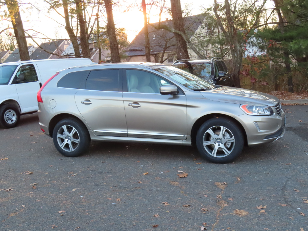 Volvo XC60 AWD 4dr T6 Premier Plus 2015