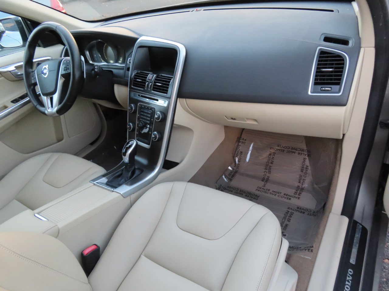 Volvo XC60 AWD 4dr T6 Premier Plus 2015