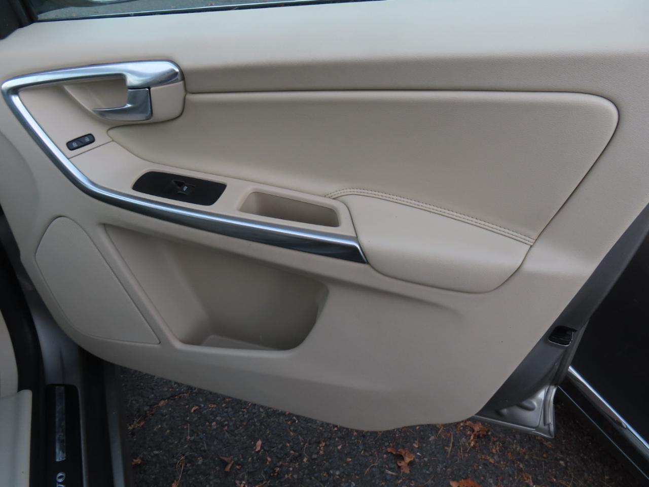 Volvo XC60 AWD 4dr T6 Premier Plus 2015