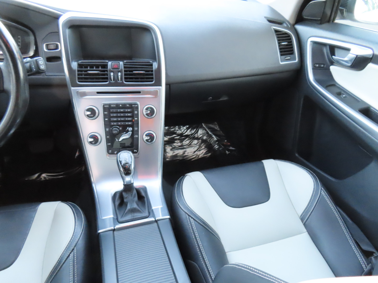 Volvo XC60 T6 AWD Dynamic 2017