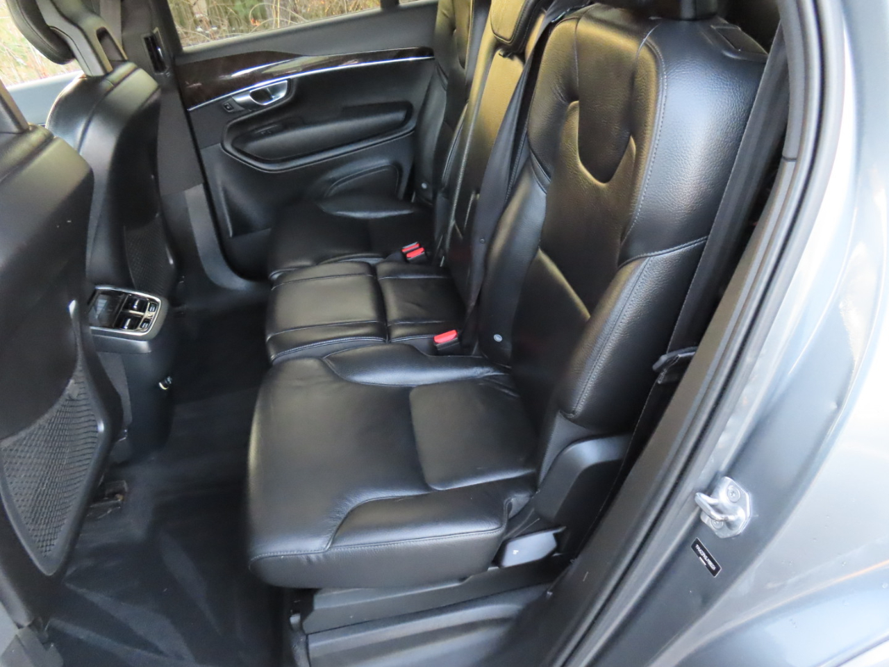 Volvo XC90 T6 AWD 7-Passenger Momentum 2018