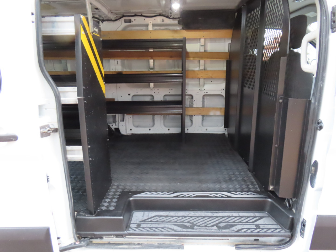 Ford Transit T-250 130" Low Rf 9000 GVWR Sliding RH Dr 2019