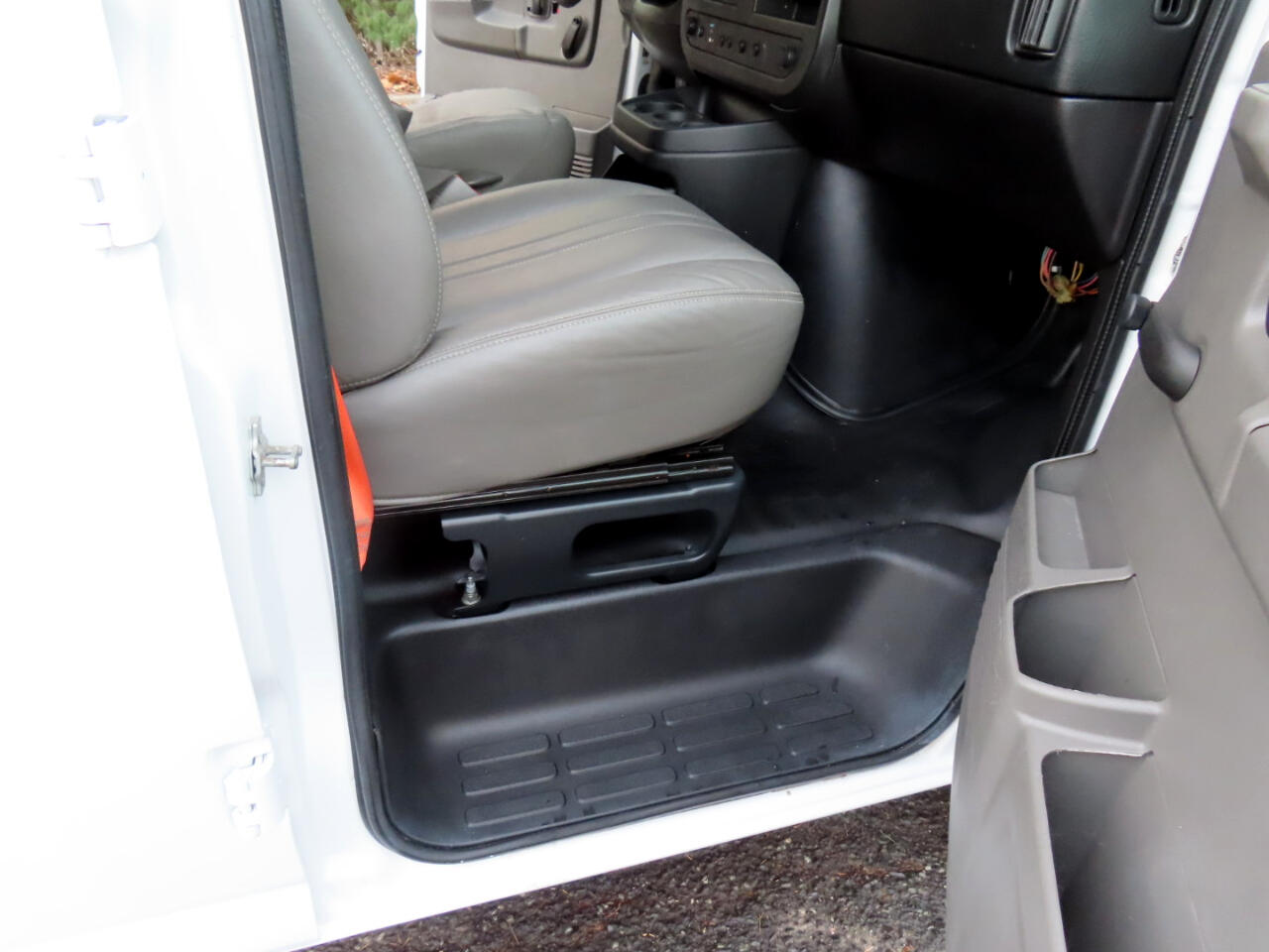 Chevrolet Express  2013