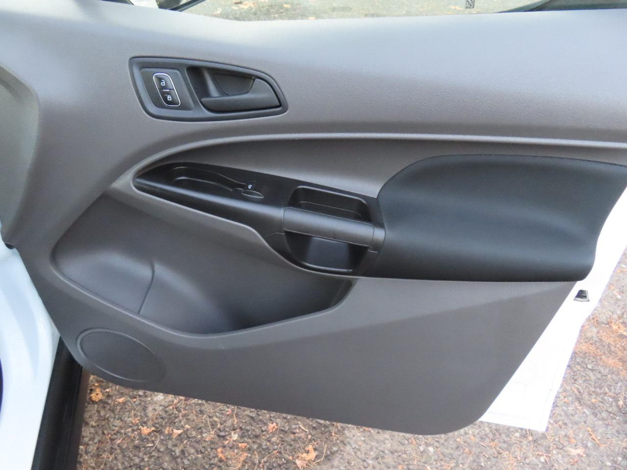 Ford Transit Connect XL LWB w/Rear Symmetrical Doors 2020