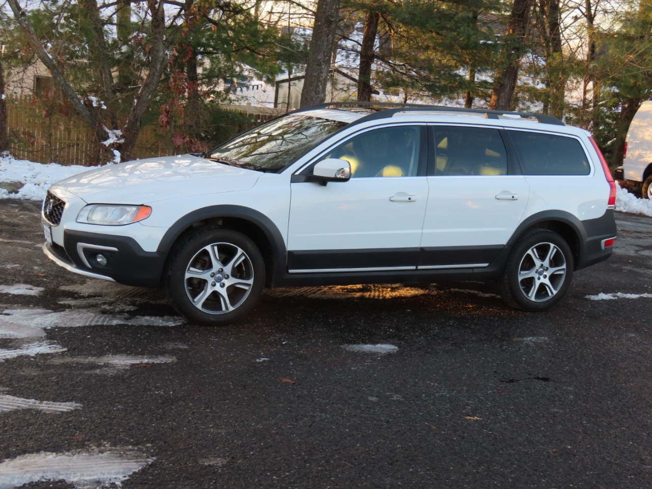 Volvo XC70 AWD 4dr Wgn T6 Platinum 2015
