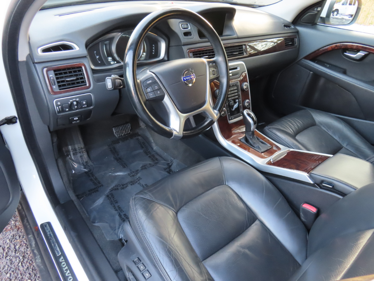 Volvo XC70 AWD 4dr Wgn T6 Platinum 2015