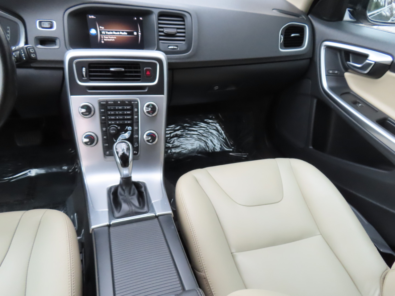 Volvo V60 Cross Country T5 AWD 2017