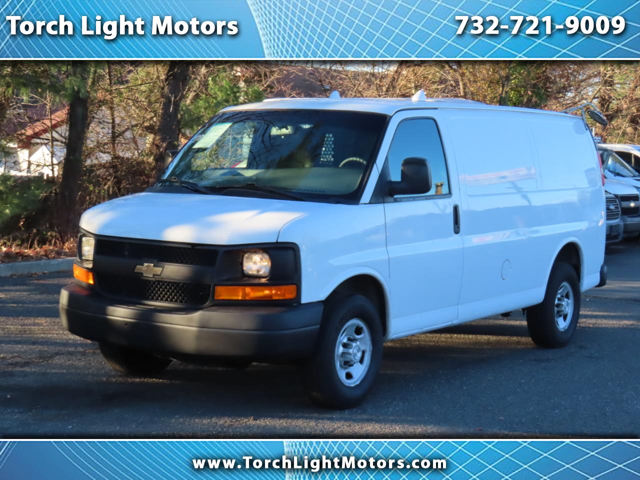 2015 Chevrolet Express Cargo Work Van's photo