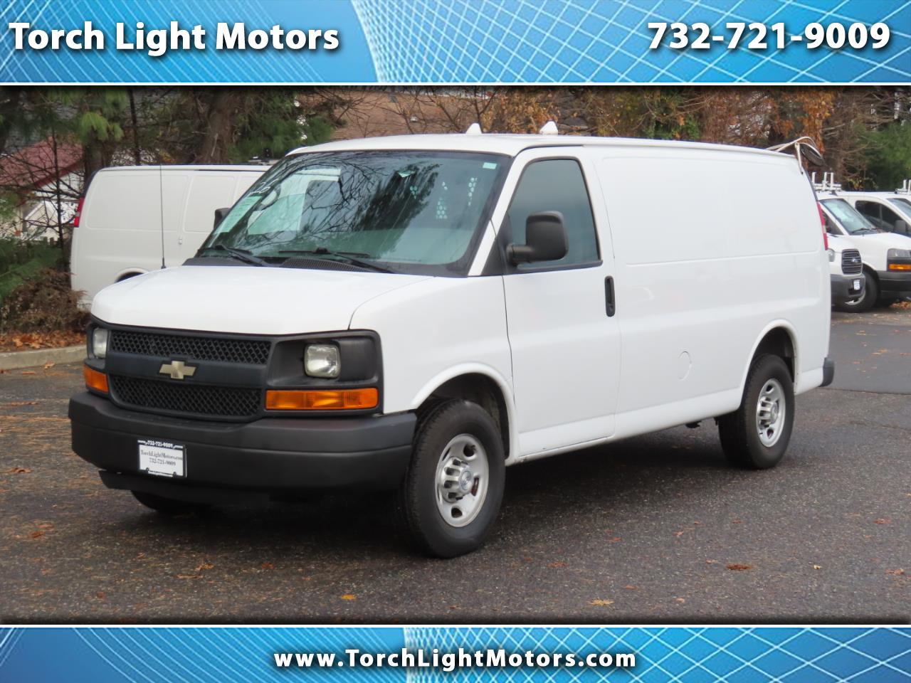 2015 Chevrolet Express Cargo Work Van's photo