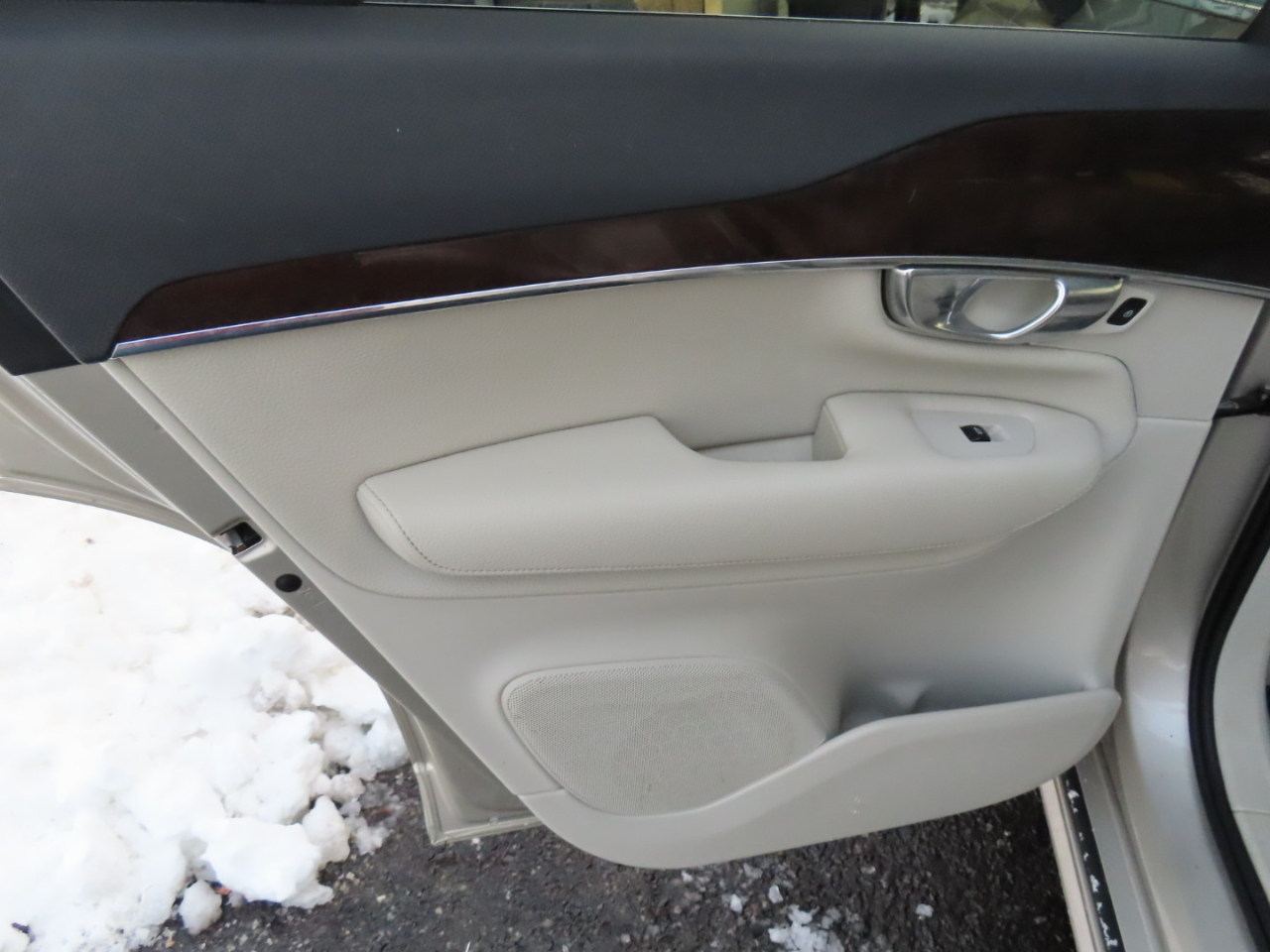 Volvo XC90 AWD 4dr T6 Momentum 2016