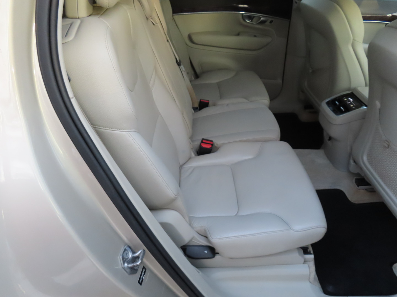 Volvo XC90 AWD 4dr T6 Momentum 2016