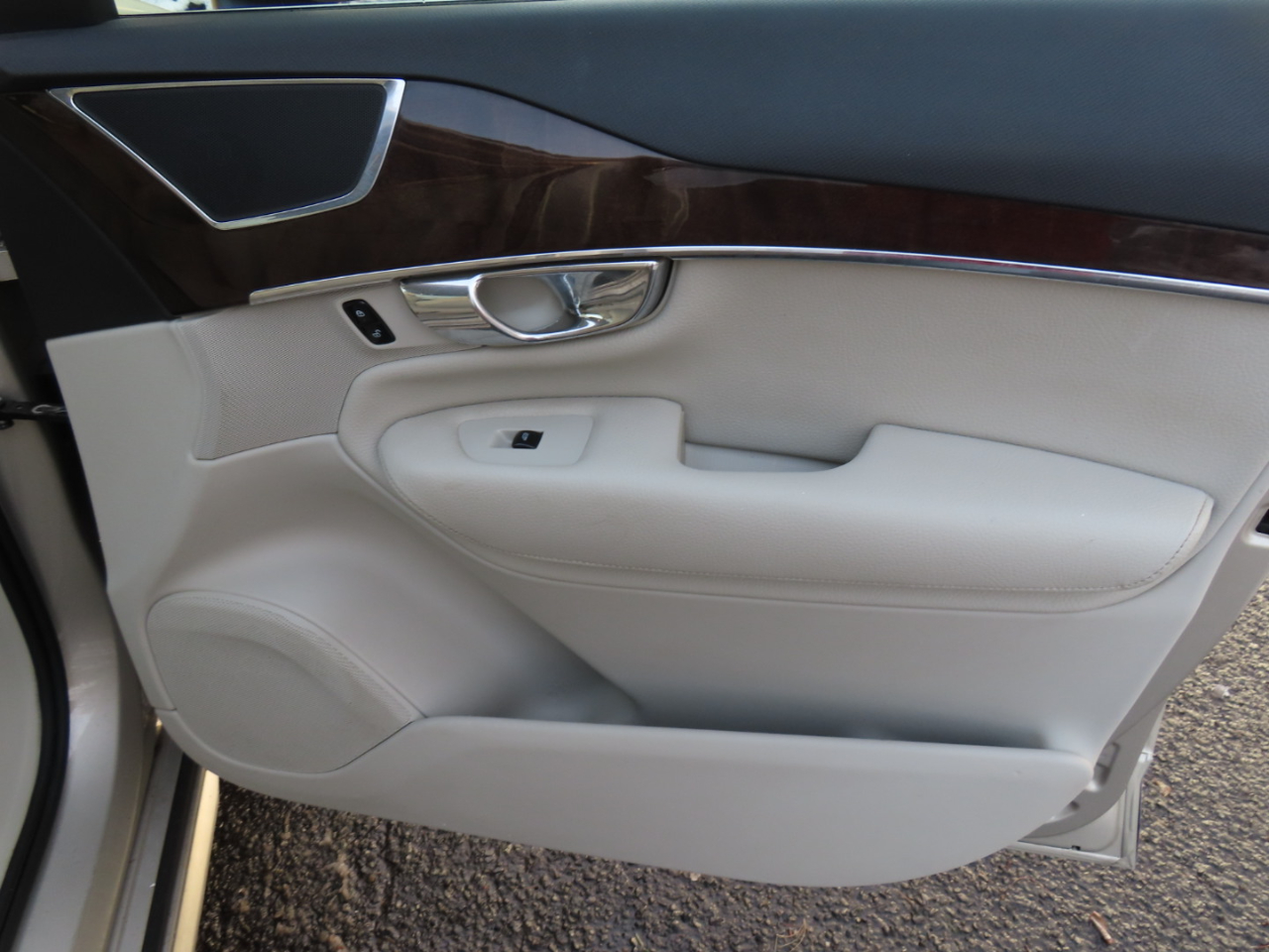 Volvo XC90 AWD 4dr T6 Momentum 2016