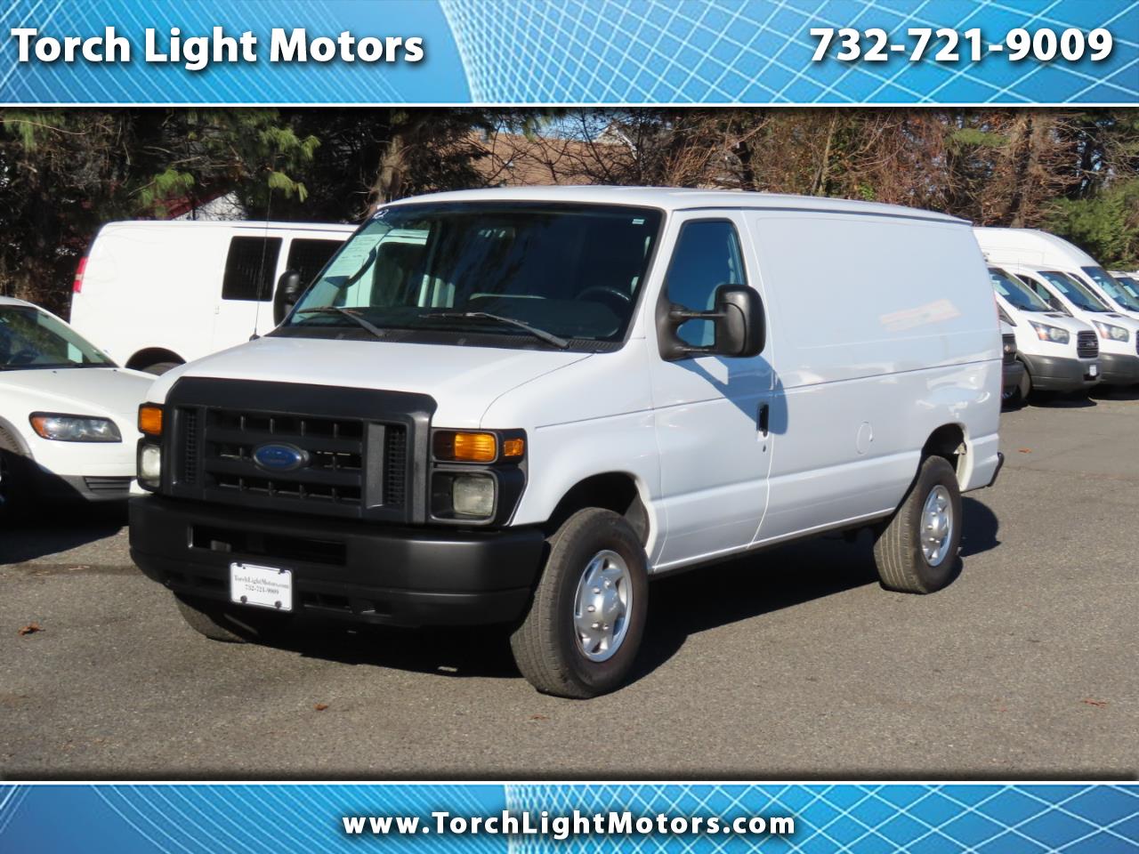 Ford Econoline Cargo Van E-250 2013