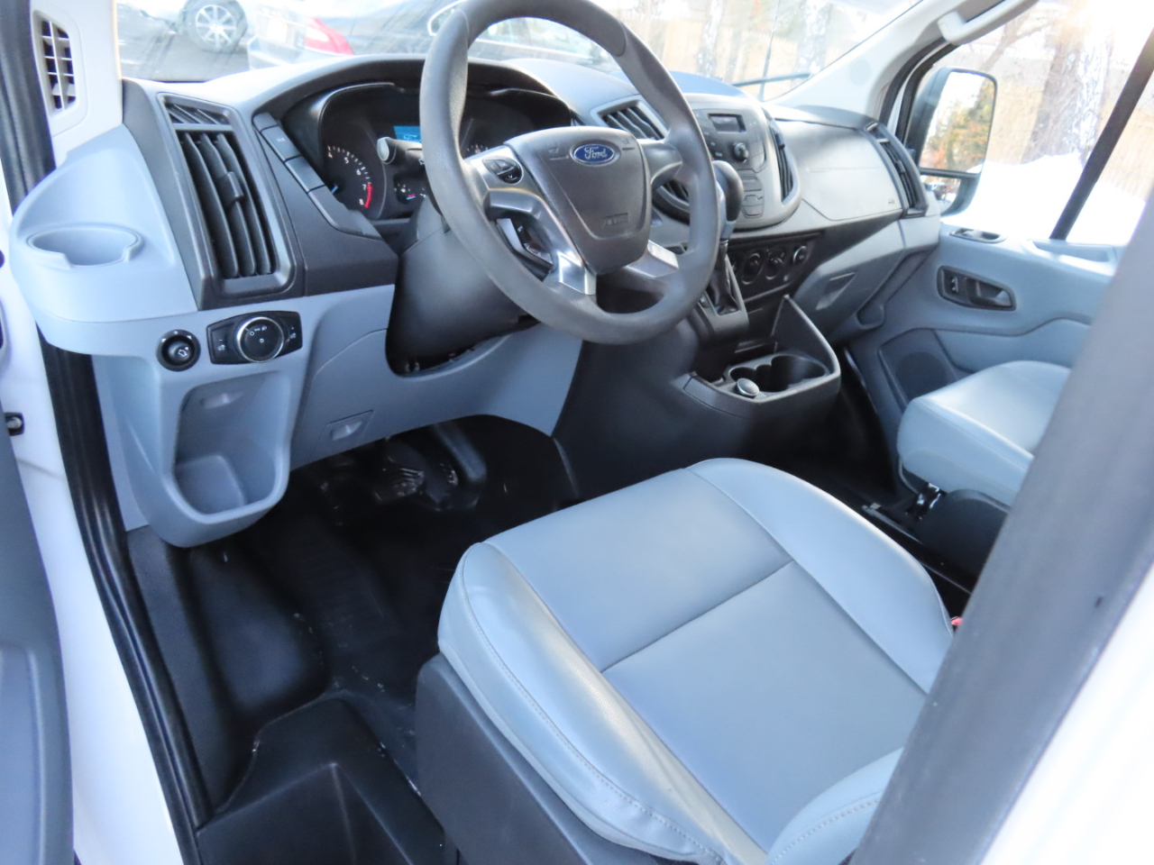 Ford Transit Van T-250 148" Low Rf 9000 GVWR Swing-Out RH Dr 2017