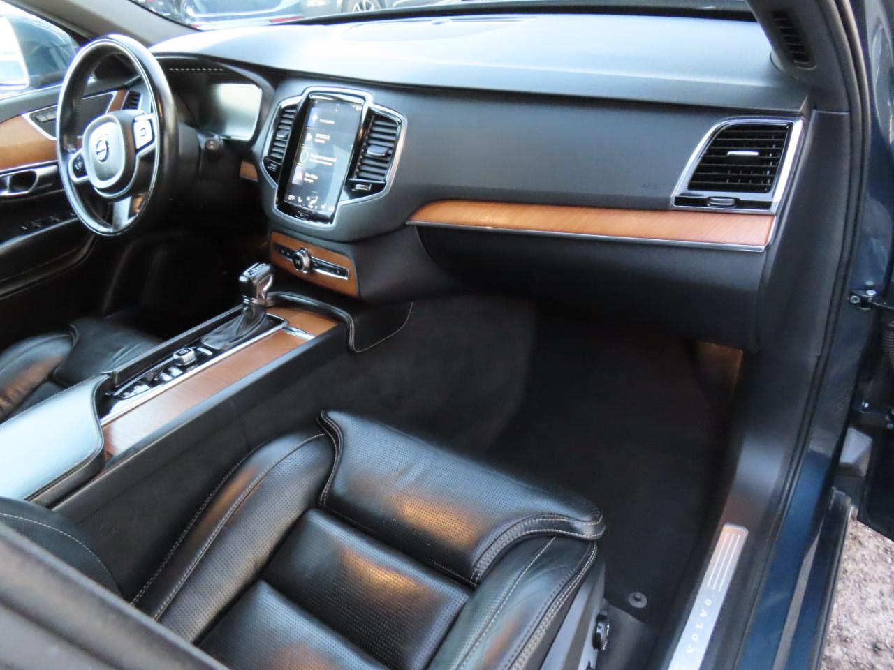 Volvo XC90 T6 AWD 7-Passenger Inscription 2018