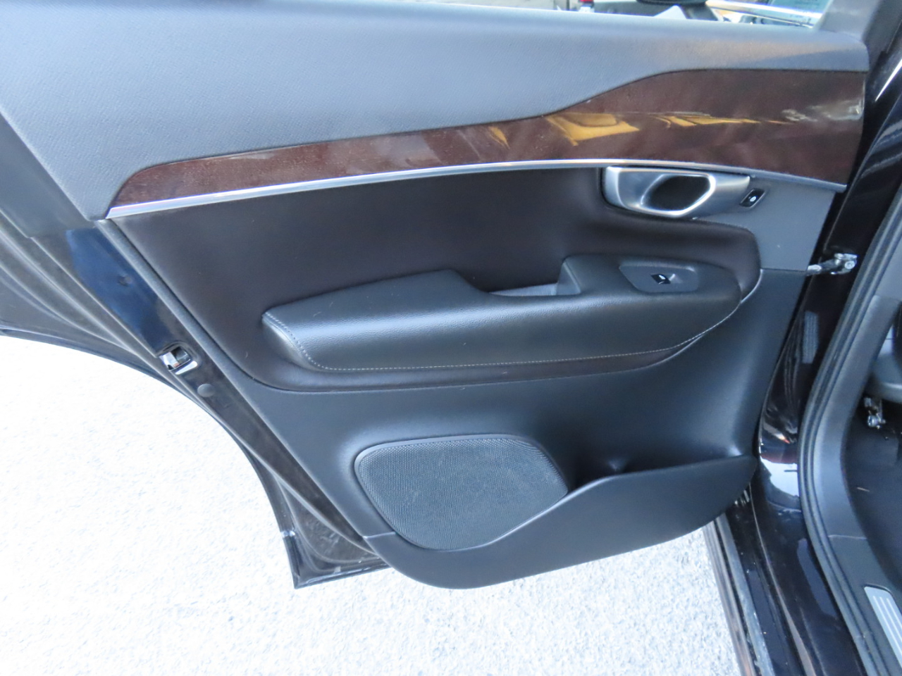 Volvo XC90 T5 AWD Momentum 2019