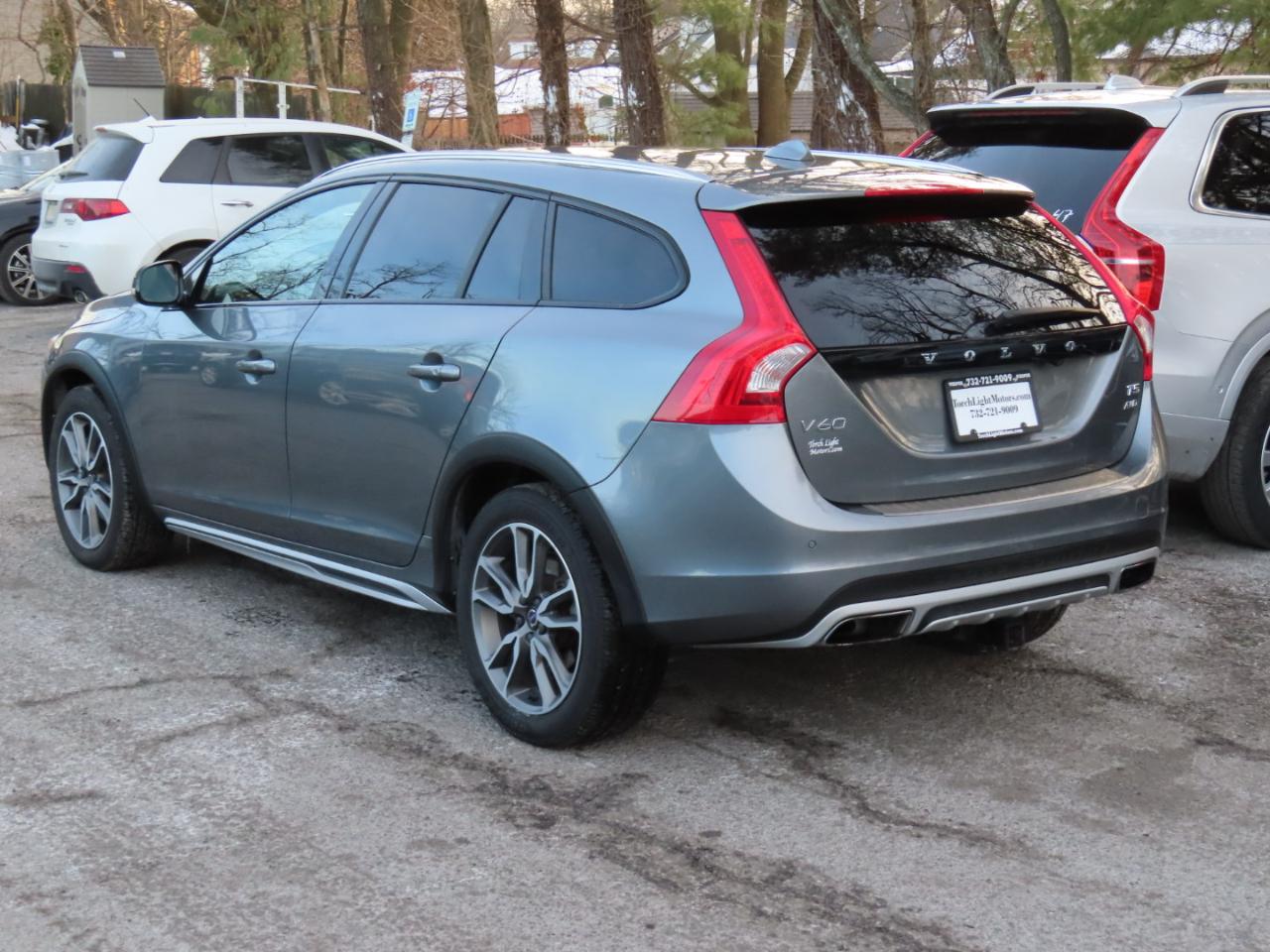 Volvo V60 Cross Country T5 AWD 2017