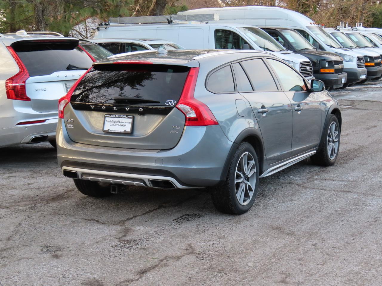 Volvo V60 Cross Country T5 AWD 2017