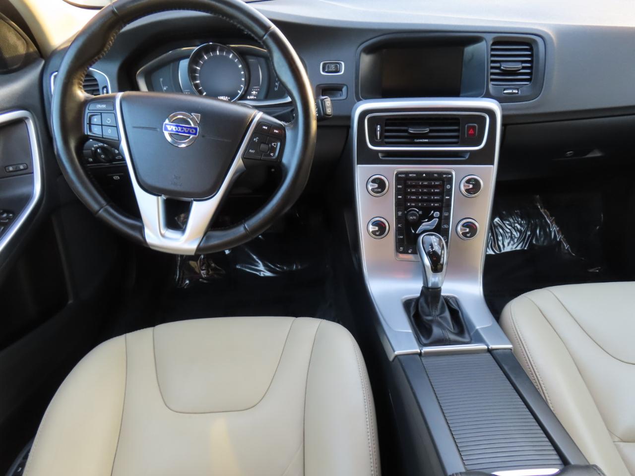 Volvo V60 Cross Country T5 AWD 2017