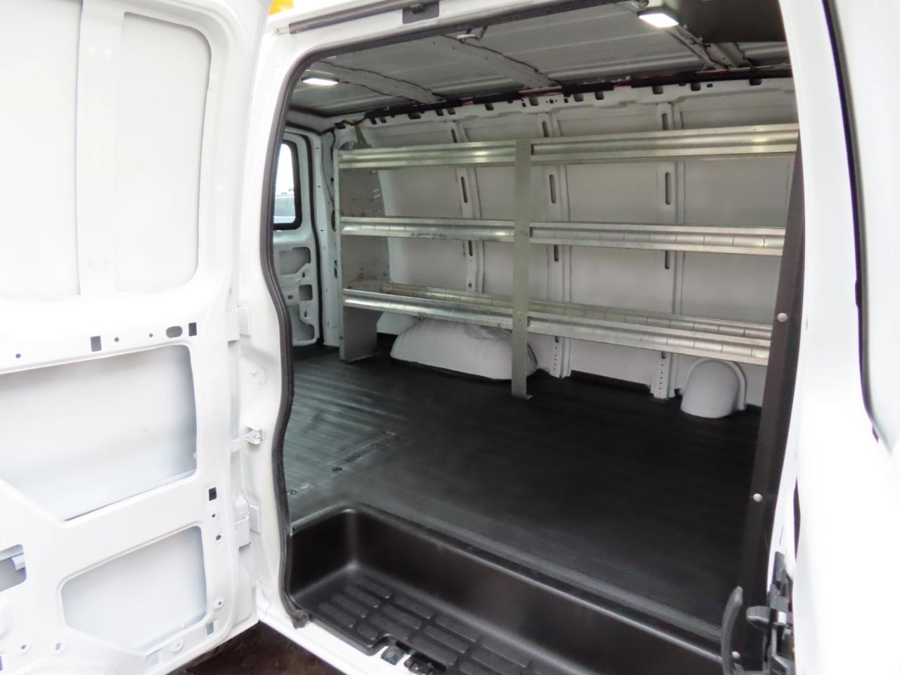 Chevrolet Express Cargo Van RWD 1500 135" 2012