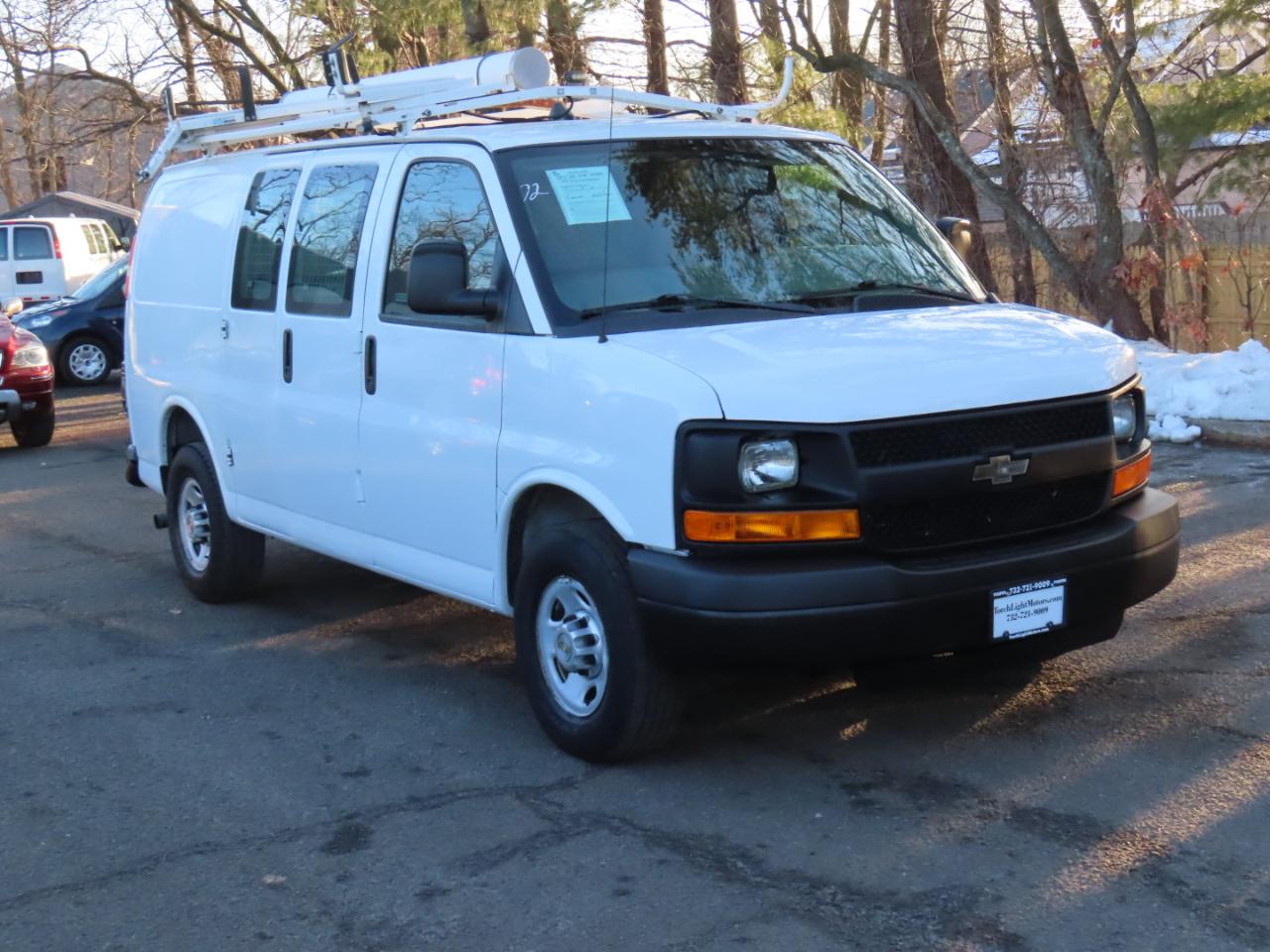 Chevrolet Express Cargo Van 2500 135" WB 2013