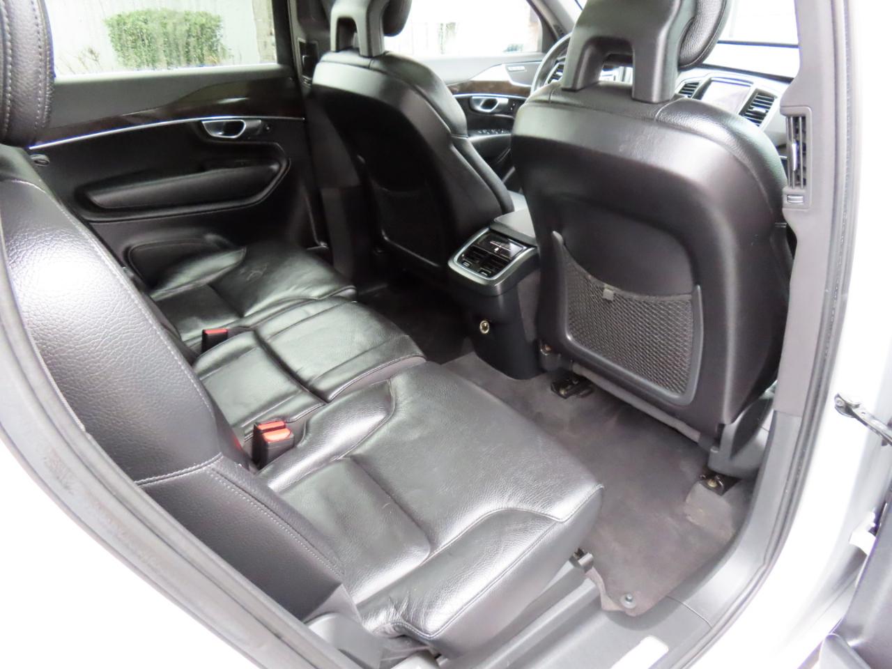 Volvo XC90 T6 AWD 7-Passenger Momentum 2018