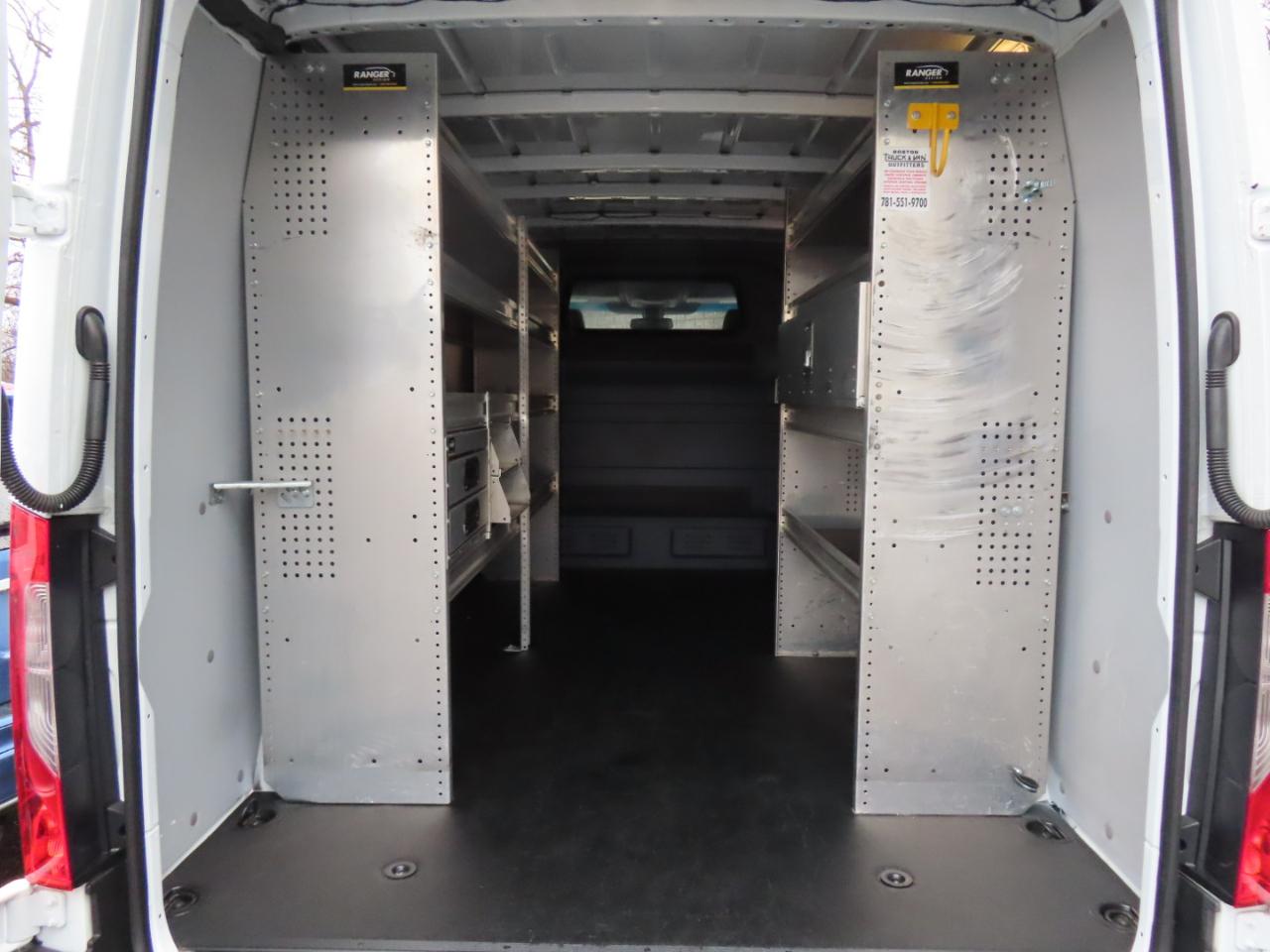 Mercedes-Benz Sprinter Cargo Van 1500 Standard Roof I4 144" RWD 2020