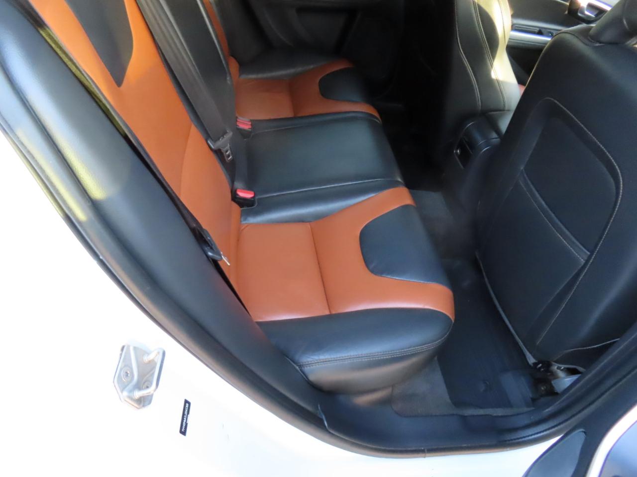 Volvo V60 Cross Country T5 AWD 2018