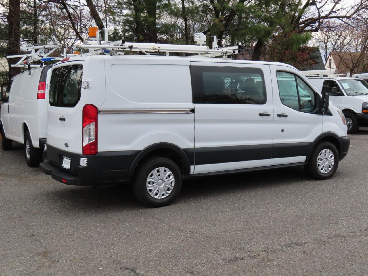 Ford Transit Cargo Van T-150 130" Low Rf 8600 GVWR Sliding RH Dr 2015