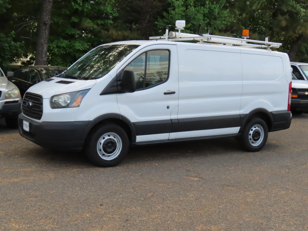 Ford Transit Cargo Van T-150 130" Low Rf 8600 GVWR Sliding RH Dr 2015