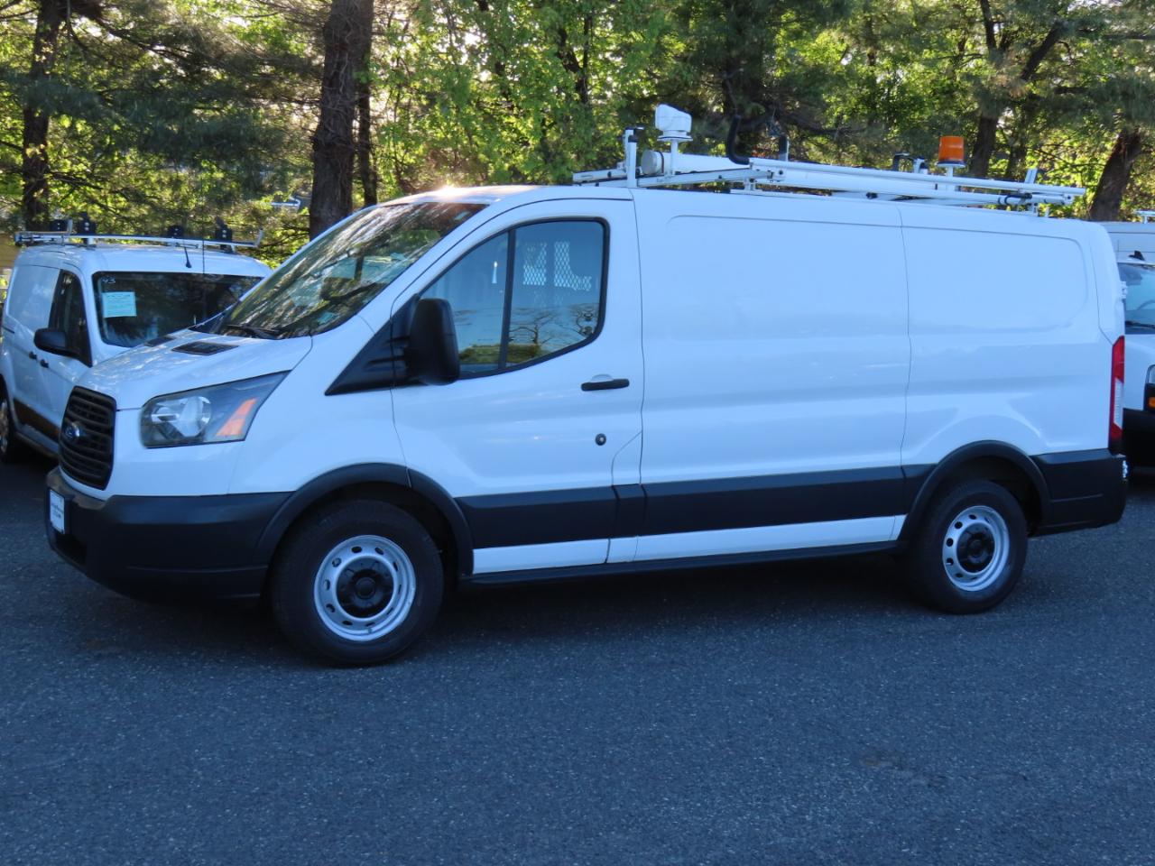 Ford Transit Cargo Van T-150 130" Low Rf 8600 GVWR Sliding RH Dr 2015