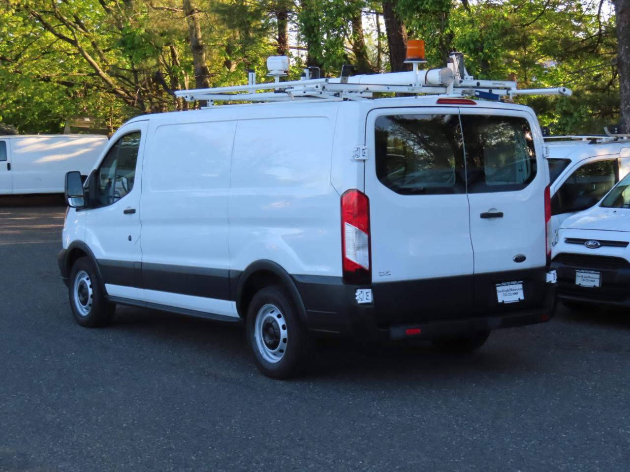 Ford Transit Cargo Van T-150 130" Low Rf 8600 GVWR Sliding RH Dr 2015
